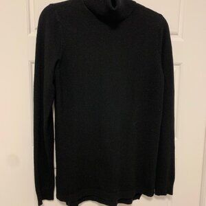 Cyrus Brand Turtleneck